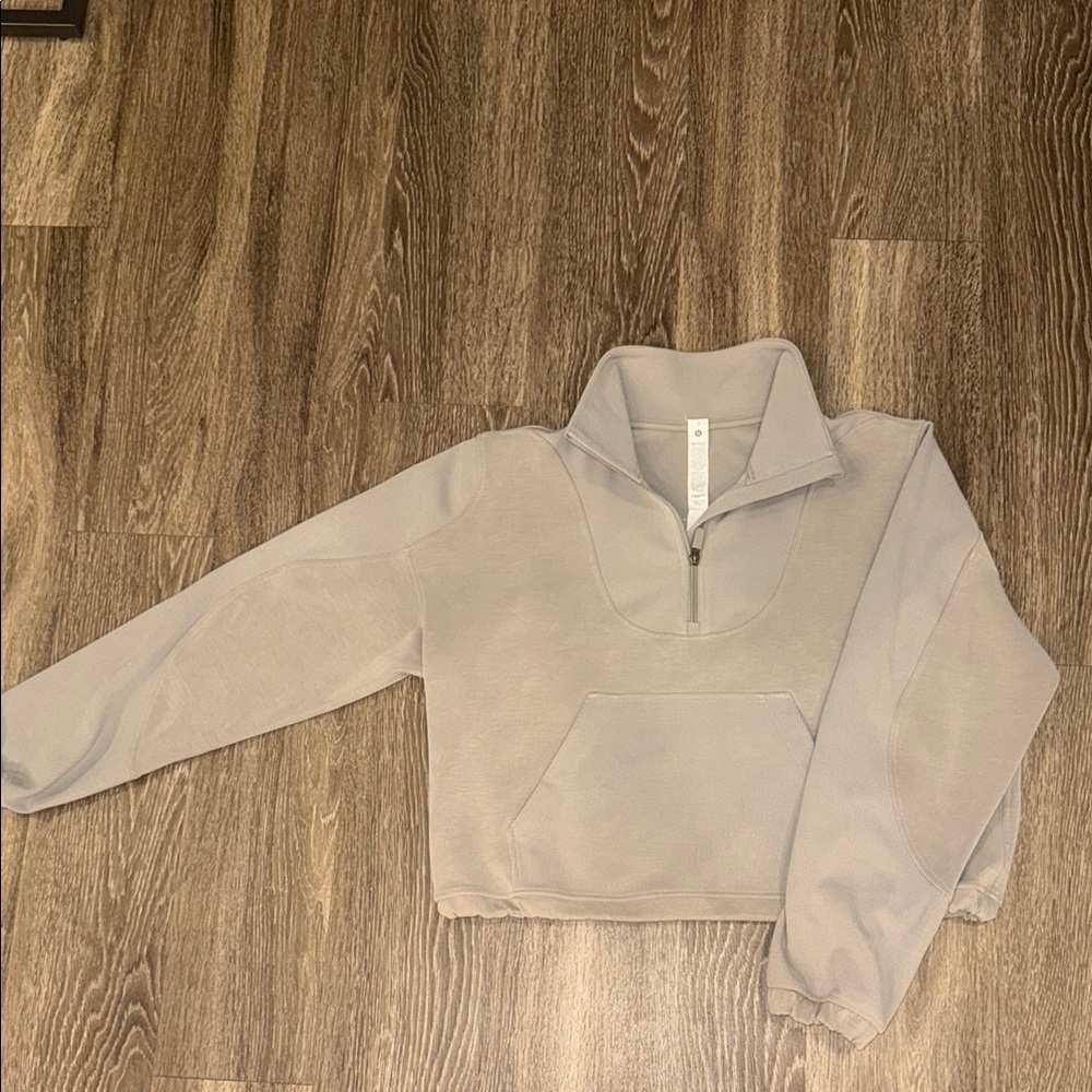 LuluLemon brushed softstreme half zip. Size 10.